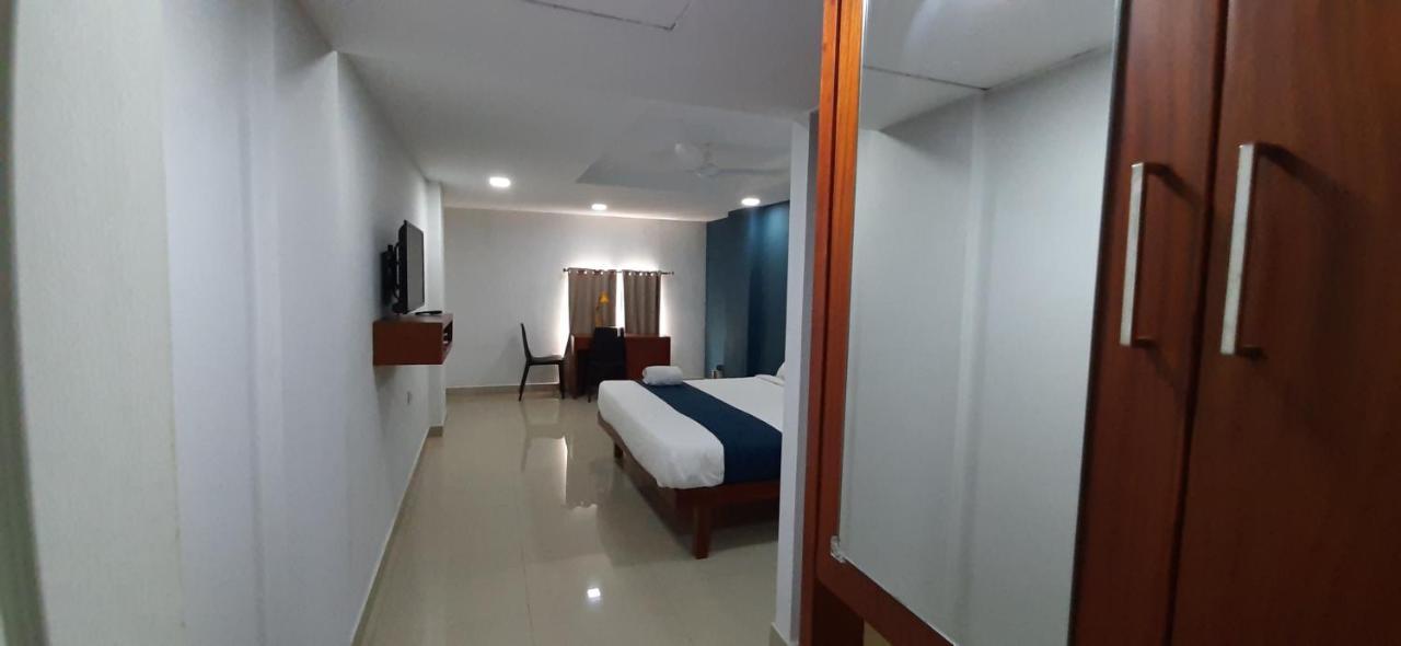 The Reach Hotel Kochi Eksteriør bilde