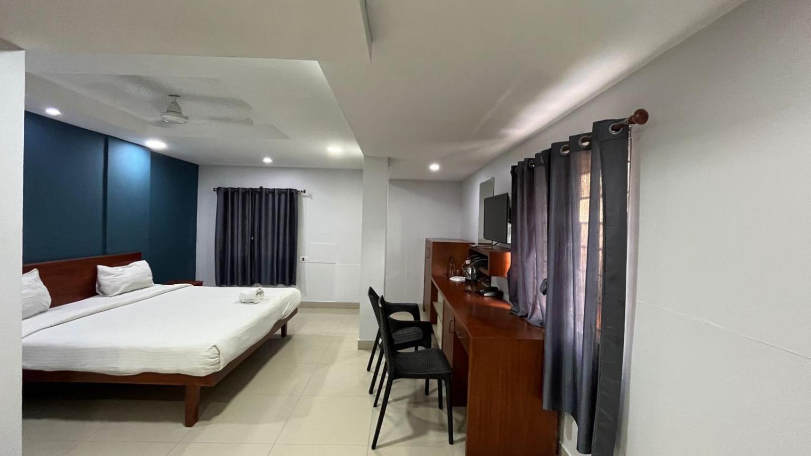 The Reach Hotel Kochi Eksteriør bilde